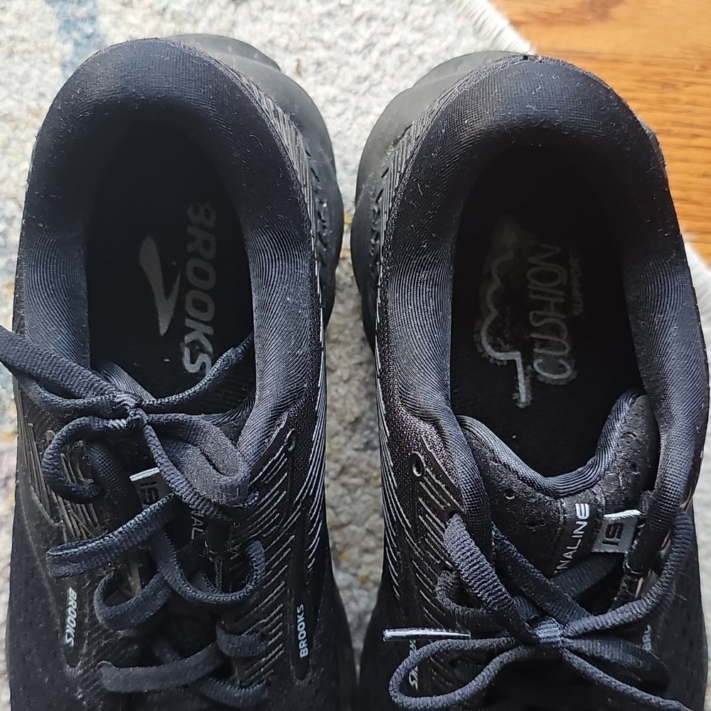 Womens Brooks, Size 7.5, Black - Picture 5 of 6